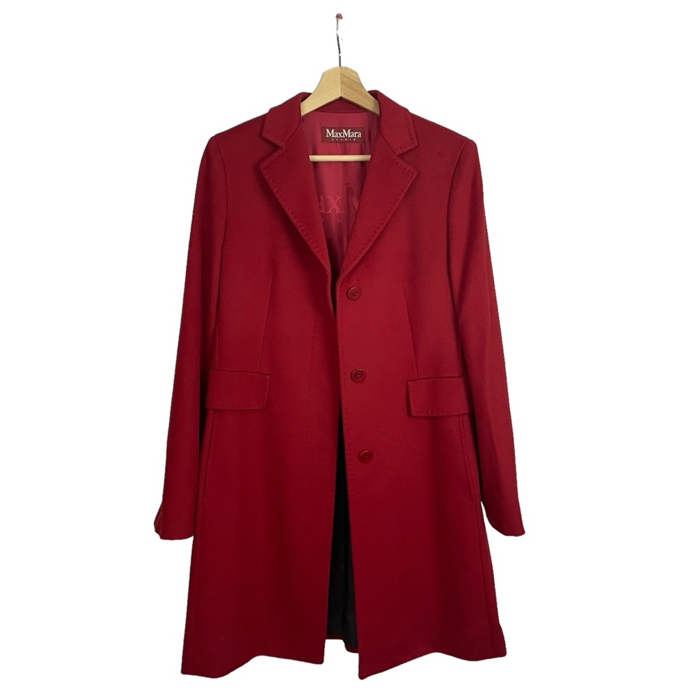 Max Mara Studio Red Wool Coat 100% Virgin Wool Size 8 Made in Italy